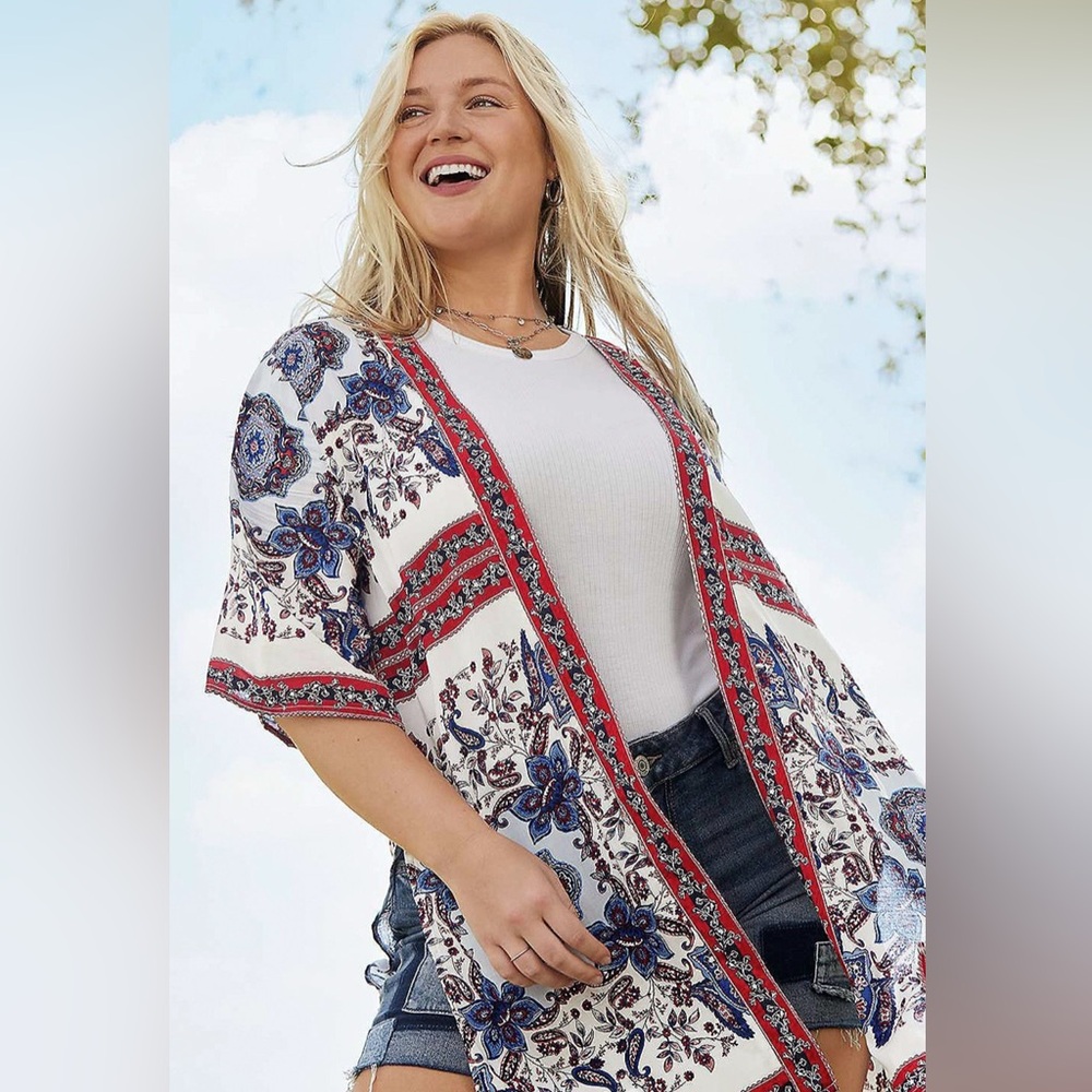 Maurice’s size s Americana kimono or swimsuit cover up